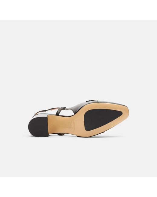 Scarosso Black Pumps