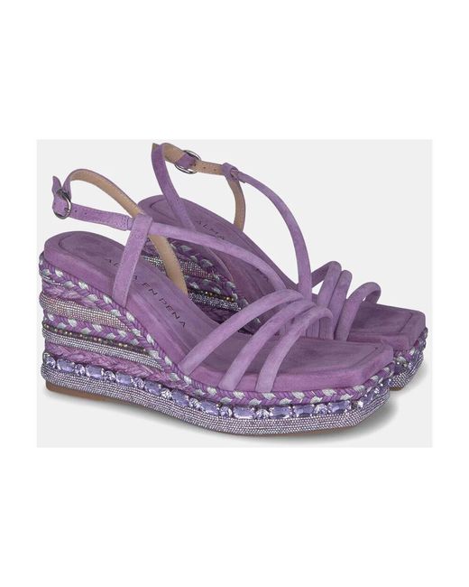Wedges di Alma En Pena. in Purple