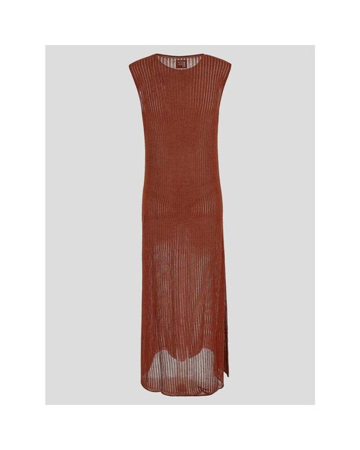 Knitted Dresses Fisico de color Brown