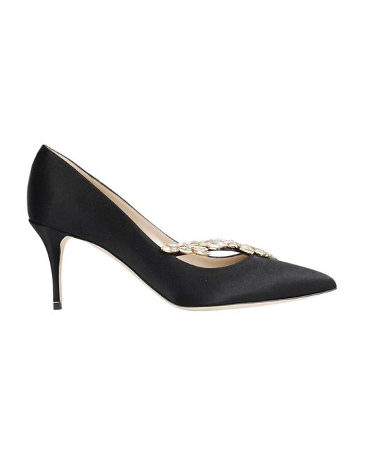 Manolo Blahnik Blue Pumps