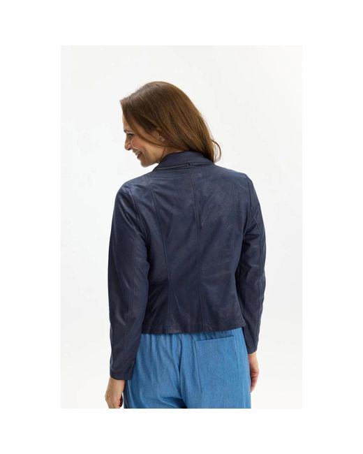 Light Jackets iN FRONT de color Blue