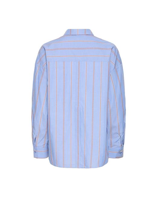 Ichi Ihsadia Sh2 Bluser in het Blue