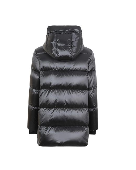 Down Coats di Moorer in Black