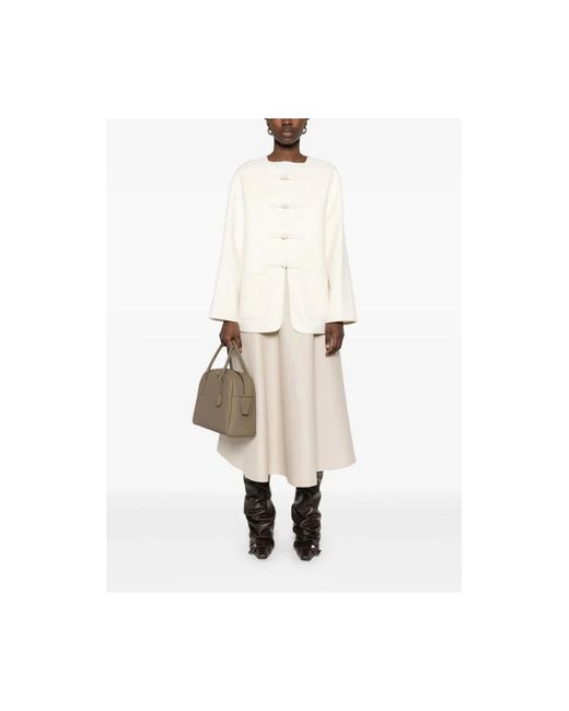 Rohe White Ecru Jacke Mit Knopfleiste Und Taschen