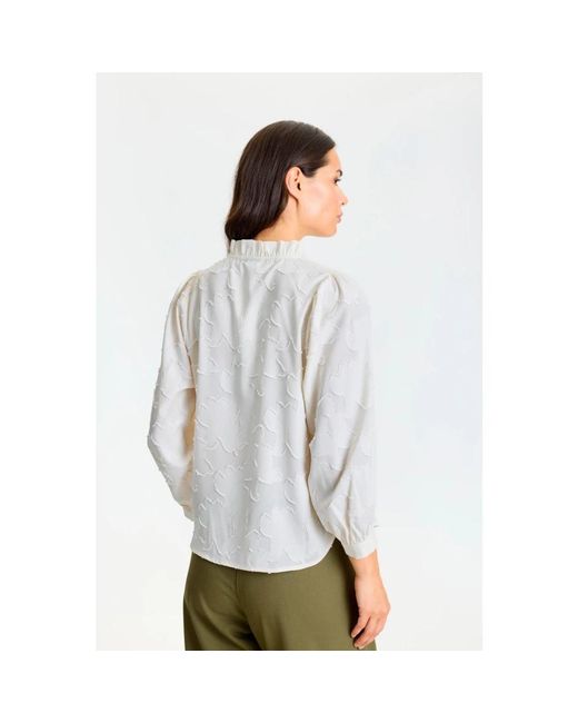 Blouses iN FRONT en coloris White