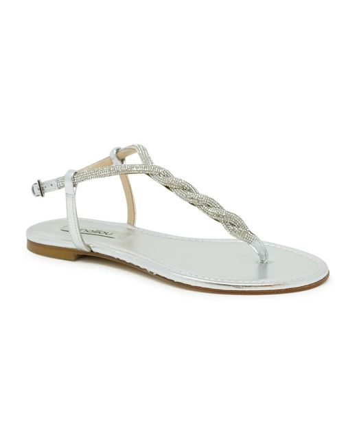 Ninalilou White Flat Sandals