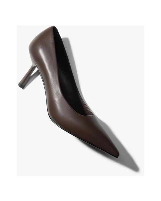 ESTRO Gray Pumps