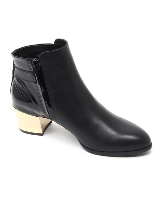 Heeled Boots di Hogan in Black