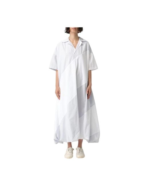 Sunnei White Luftiges Kleid Mit Kurzen Ärmeln