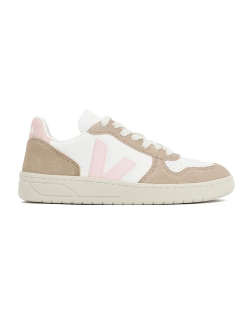 Sneakers in pelle bianca con dettagli rosa di Veja in White