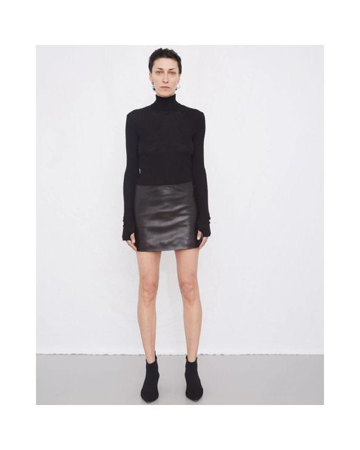 Short Skirts Gauchère de color Black