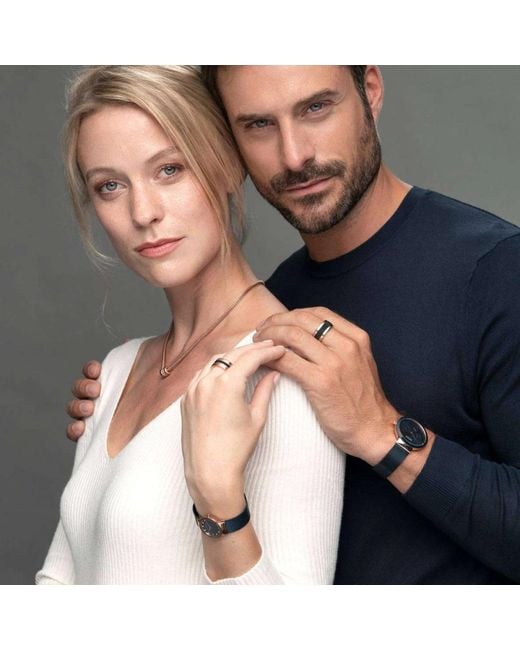 Bering Accessoires ,Blauw Horloge Classic Zilver Glanzend Roestvrijstalen Armband En Saffierglas 14539-308 in het Blue