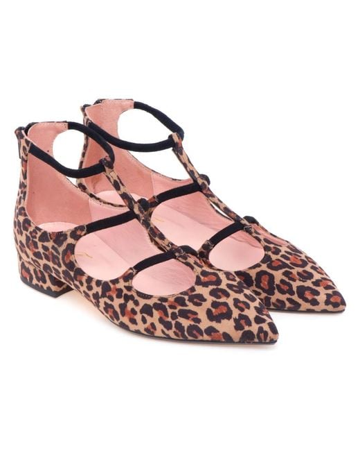 Anna F. Brown Pumps