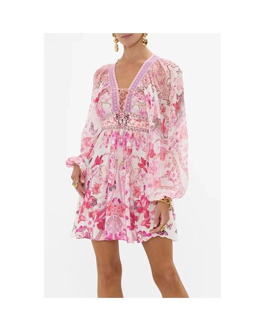 Short Dresses di Camilla in Pink