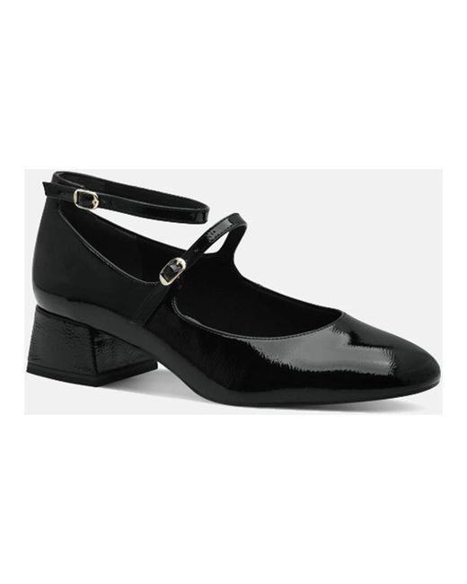 Tamaris Black Pumps