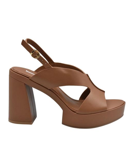 Jeannot High Heel Sandals in het Brown