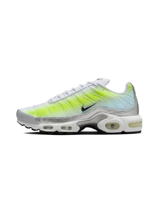 Nike Green Air Max Plus