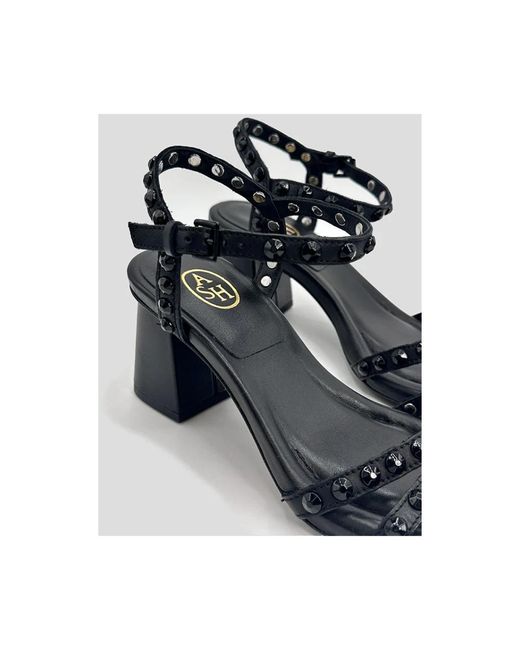 Ash Black Schwarze ledersandalen mit verzierten riemen