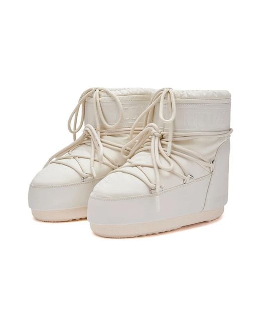 Moon Boot White Winter Boots