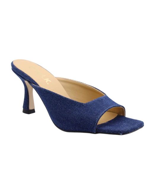 Heeled Mules di CTWLK in Blue