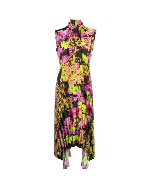 Versace Kleedjes ,Veelkleurig ,Elegante Zwarte Jurk Voor Vrouwen in het Green