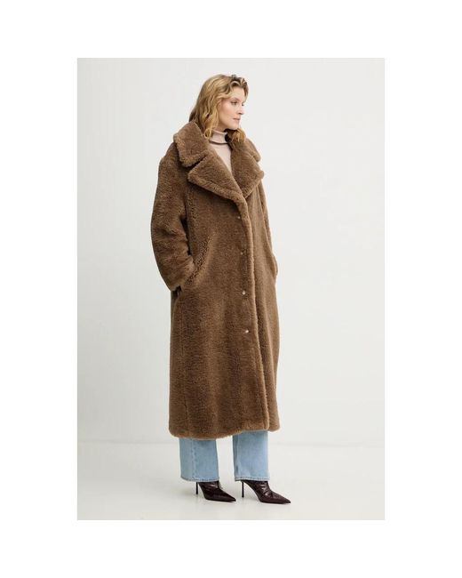 Single-Breasted Coats Guess de color Brown