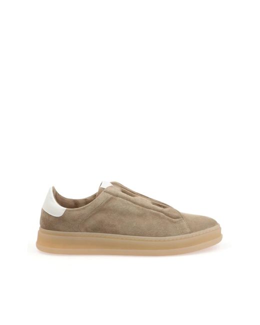 Kiton Schoenen ,Leer Fits Sneakers in het Brown voor heren
