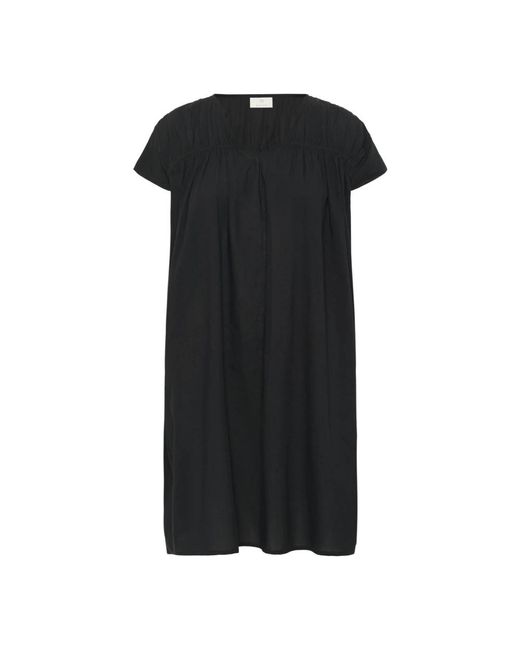 Short Dresses di Kaffe in Black