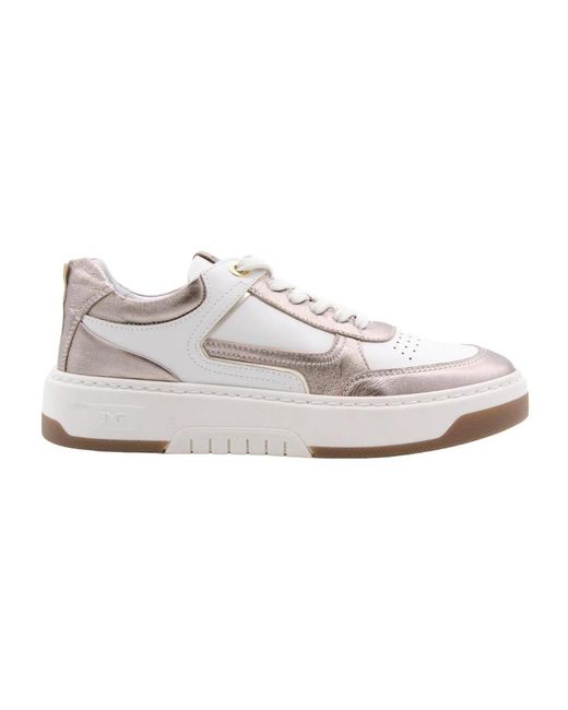 Sneakers di Nero Giardini in White