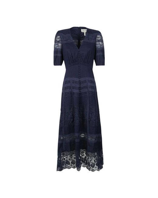 Gowns Saloni de color Blue