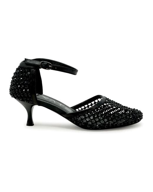 Elena Iachi Black Pumps