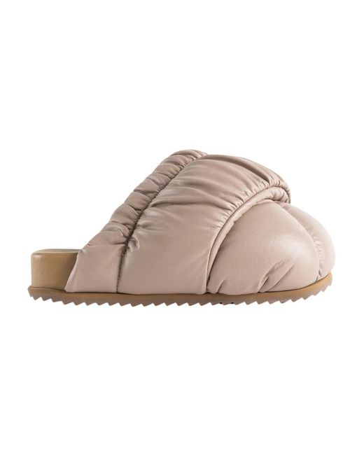 Slippers di Yume Yume in Pink