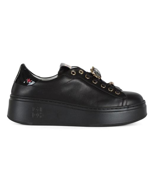 GIO+ Black Sneakers