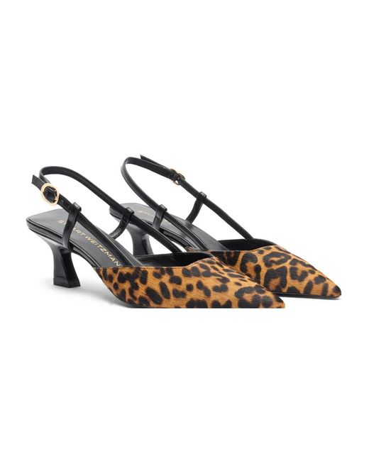 Stuart Weitzman Schoenen ,Bruin ,Vinnie 50 Slingback in het Brown