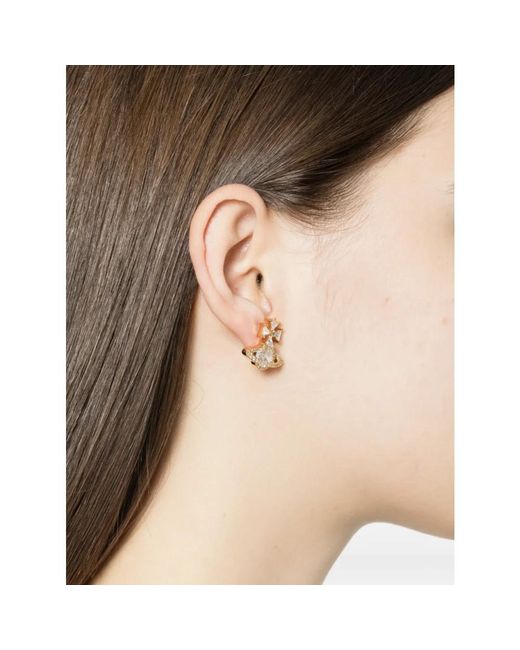 Vivienne Westwood Goud Wit Mila Oorbellen in het Metallic