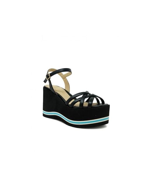 Wedges di Paloma Barceló in Black
