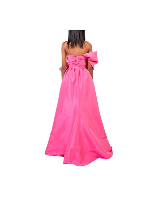 Gowns Doris S de color Pink