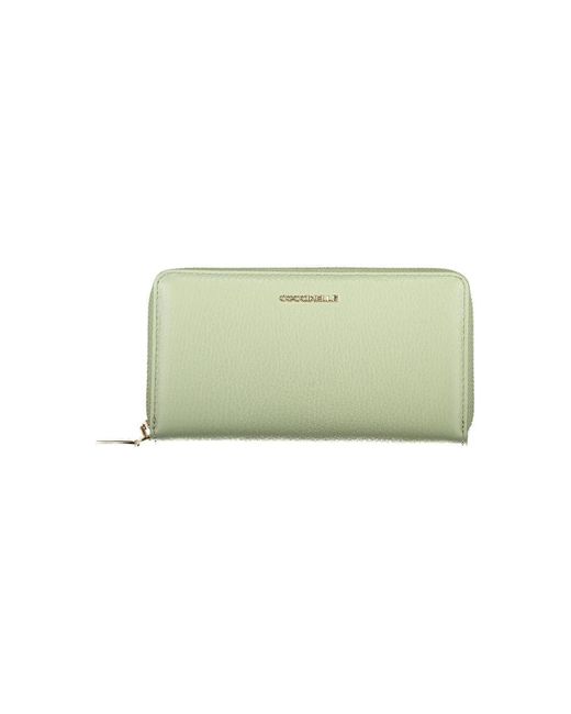 Wallets & Cardholders di Coccinelle in Green