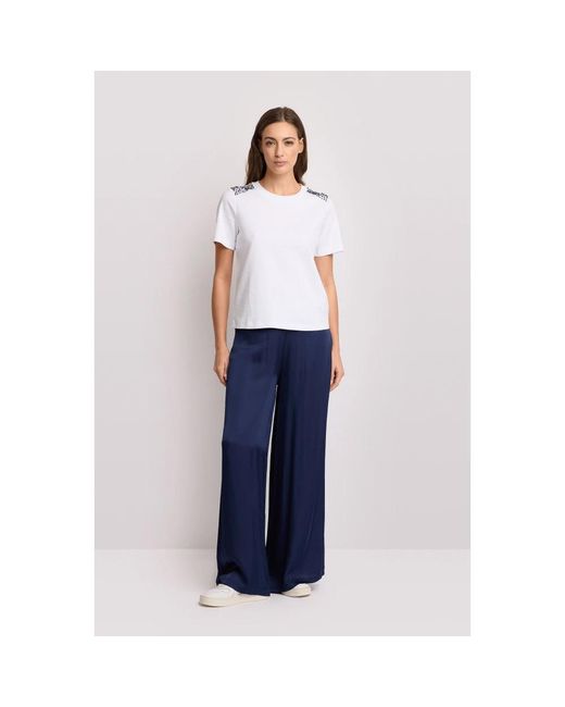Kocca Tops ,Wit ,Chique, Bewerkt T-Shirt Met Korte Mouwen in het White