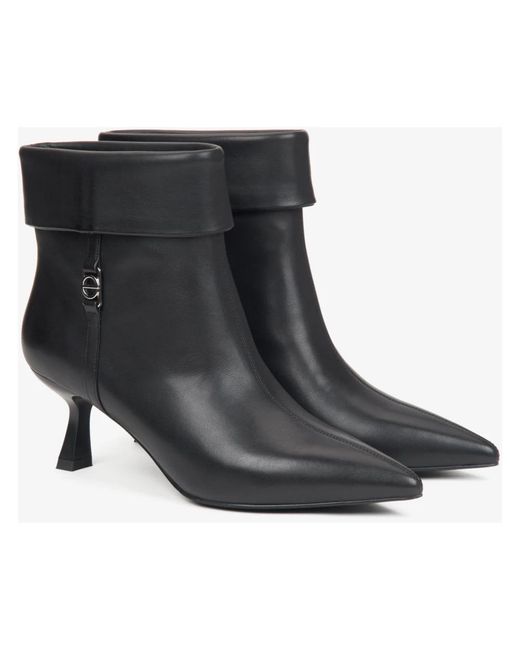 ESTRO Black Heeled Boots