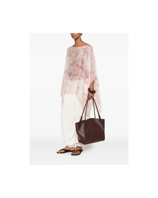 Capes Ferragamo en coloris Pink