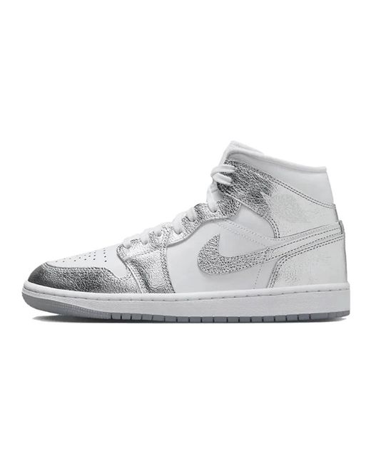 Sneakers mid crinkled chrome di Nike in Gray