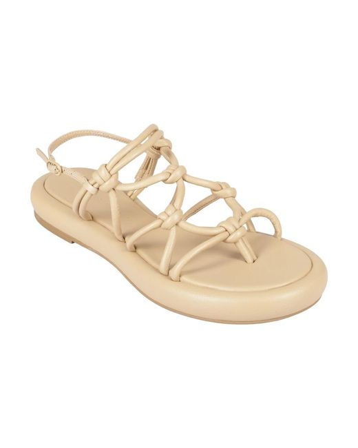 STUDIO AMELIA Natural Flat Sandals