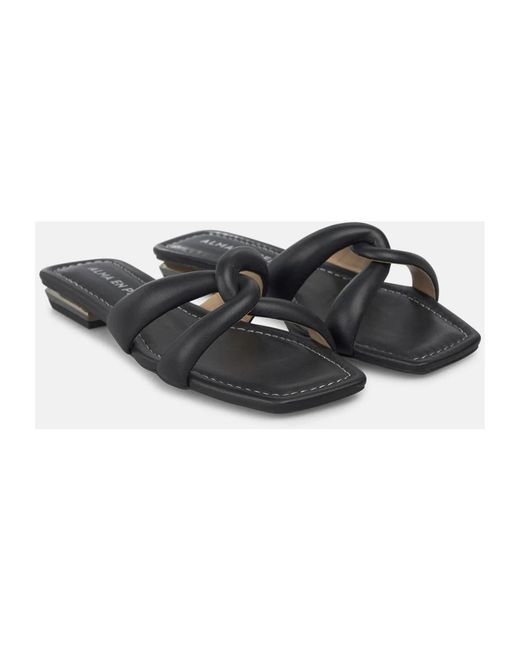 Alma En Pena. Black Sliders