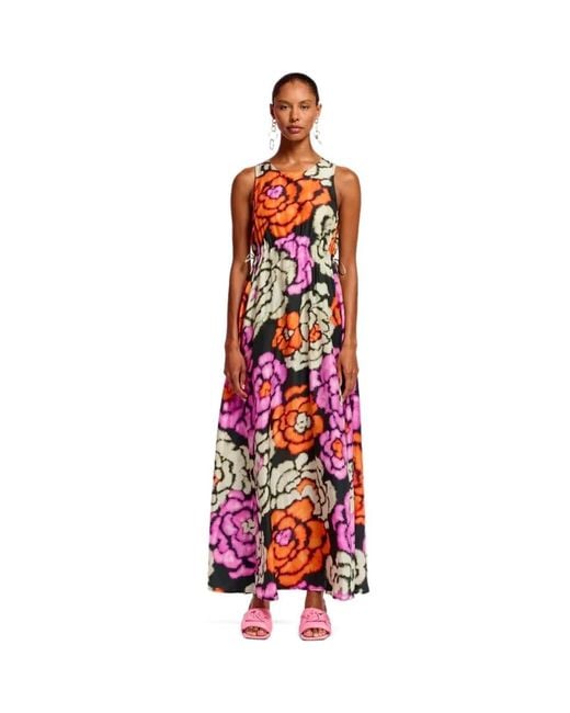 Maxi Dresses di Essentiel Antwerp in Red