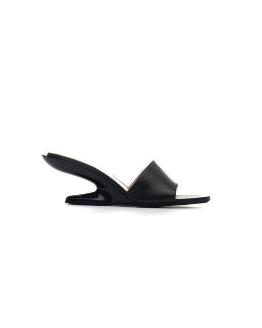 N°21 Black Heeled Mules