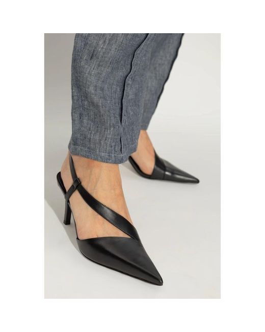 Pumps Michael Kors de color Black