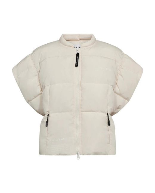 Haute L'Amitié Natural Vests