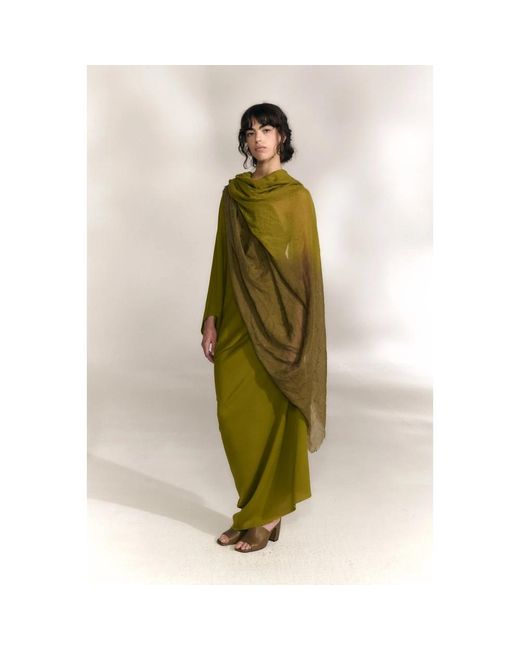 Cortana Yellow Scarves
