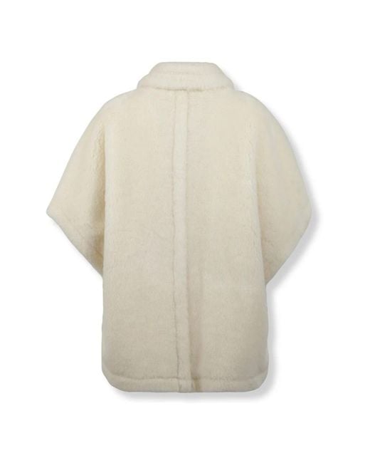 Capes Max Mara de color Natural